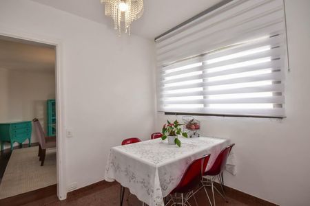 Apartamento à venda com 591m², 4 quartos e 5 vagasCopa