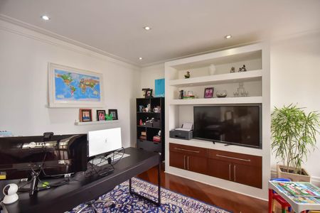 Apartamento à venda com 591m², 4 quartos e 5 vagasEscritório