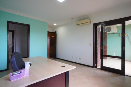 Casa à venda com 330m², 5 quartos e 4 vagasSuíte 2 - Segundo Andar