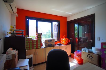 Casa à venda com 330m², 5 quartos e 4 vagasSuíte 1