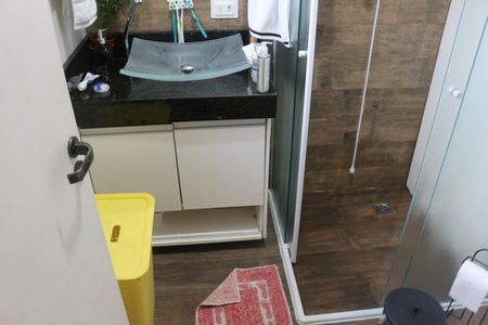 Casa à venda com 114m², 3 quartos e 1 vagaBanheiro 2