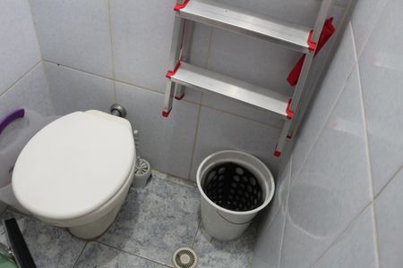 Casa à venda com 114m², 3 quartos e 1 vagaBanheiro 1