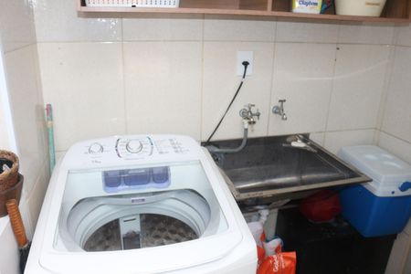 Casa à venda com 114m², 3 quartos e 1 vagaÁrea de Serviço