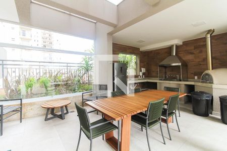 Apartamento à venda com 270m², 3 quartos e 2 vagas Apartamento à venda com 270m², 3 quartos e 2 vagasÁrea comum - Churrasqueira