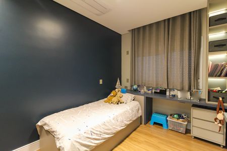 Apartamento à venda com 270m², 3 quartos e 2 vagas Apartamento à venda com 270m², 3 quartos e 2 vagasSuíte 2