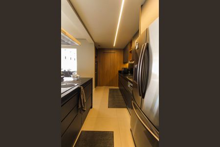 Apartamento à venda com 270m², 3 quartos e 2 vagas Apartamento à venda com 270m², 3 quartos e 2 vagasSala/Cozinha