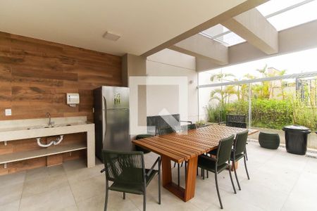 Apartamento à venda com 270m², 3 quartos e 2 vagas Apartamento à venda com 270m², 3 quartos e 2 vagasÁrea comum - Churrasqueira