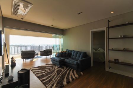 Apartamento à venda com 270m², 3 quartos e 2 vagas Apartamento à venda com 270m², 3 quartos e 2 vagasCobertura