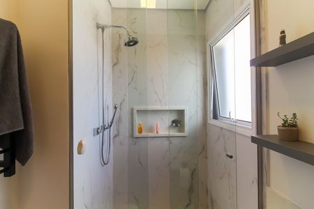 Apartamento à venda com 270m², 3 quartos e 2 vagas Apartamento à venda com 270m², 3 quartos e 2 vagasBanheiro da Suíte 2