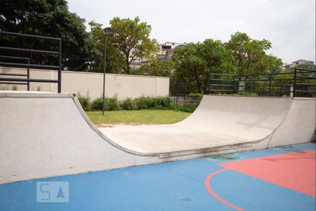 Apartamento à venda com 98m², 3 quartos e 2 vagas Apartamento à venda com 98m², 3 quartos e 2 vagasÁrea comum