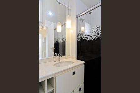 Apartamento à venda com 98m², 3 quartos e 2 vagas Apartamento à venda com 98m², 3 quartos e 2 vagasBanheiro