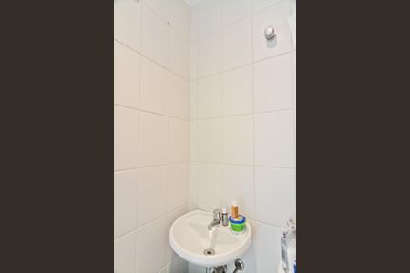 Apartamento à venda com 98m², 3 quartos e 2 vagas Apartamento à venda com 98m², 3 quartos e 2 vagasÁrea de Serviço