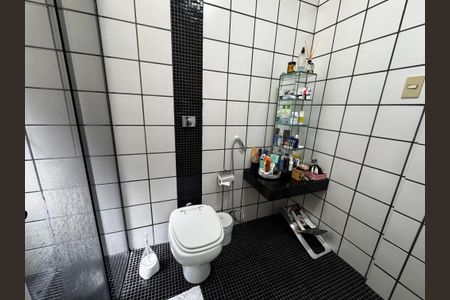 Apartamento à venda com 100m², 2 quartos e 1 vaga Apartamento à venda com 100m², 2 quartos e 1 vagaBanheiro 1