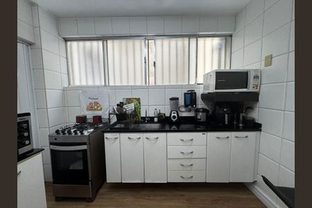 Apartamento à venda com 100m², 2 quartos e 1 vaga Apartamento à venda com 100m², 2 quartos e 1 vagaCozinha