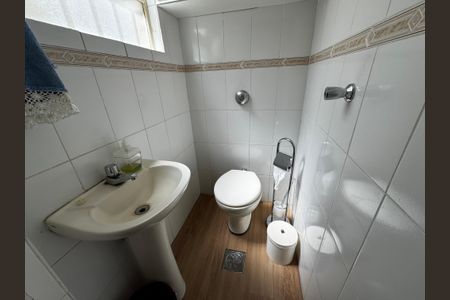 Apartamento à venda com 100m², 2 quartos e 1 vaga Apartamento à venda com 100m², 2 quartos e 1 vagaBanheiro 2