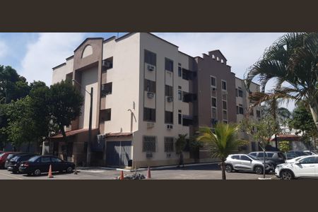 Apartamento à venda com 62m², 2 quartos e 1 vaga Apartamento à venda com 62m², 2 quartos e 1 vagaFachada