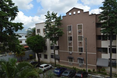 Apartamento à venda com 62m², 2 quartos e 1 vaga Apartamento à venda com 62m², 2 quartos e 1 vagaVista da Área de Serviço