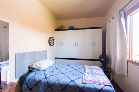 Casa à venda com 300m², 6 quartos e 3 vagas Casa à venda com 300m², 6 quartos e 3 vagasQuarto 2