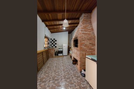 Casa à venda com 300m², 6 quartos e 3 vagas Casa à venda com 300m², 6 quartos e 3 vagasÁrea comum