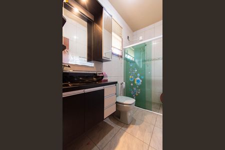 Casa à venda com 300m², 6 quartos e 3 vagas Casa à venda com 300m², 6 quartos e 3 vagasBanheiro