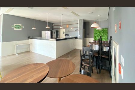 Casa de condomínio para alugar com 126m², 4 quartos e 3 vagas Casa de condomínio para alugar com 126m², 4 quartos e 3 vagasÁrea comum - Salão de festas
