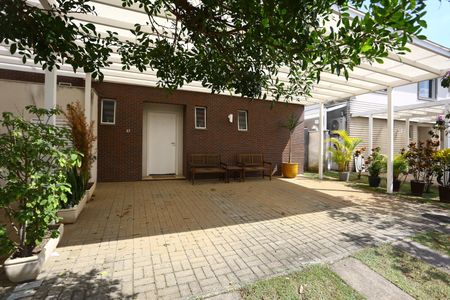 Casa de condomínio para alugar com 126m², 4 quartos e 3 vagas Casa de condomínio para alugar com 126m², 4 quartos e 3 vagasGaragem