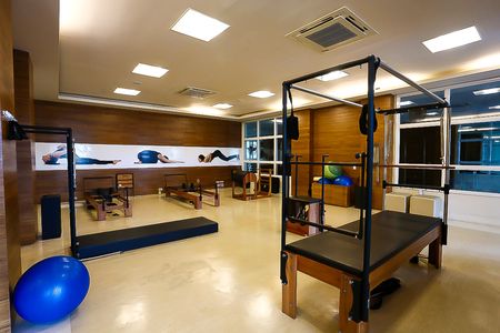 Casa de condomínio para alugar com 126m², 4 quartos e 3 vagas Casa de condomínio para alugar com 126m², 4 quartos e 3 vagasÁrea comum - Academia