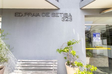 Apartamento à venda com 52m², 1 quarto e 1 vagaFachada