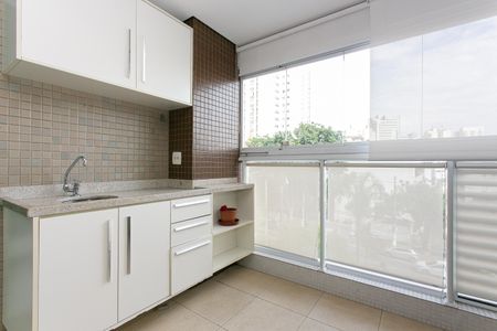 Apartamento à venda com 72m², 2 quartos e 2 vagasVaranda