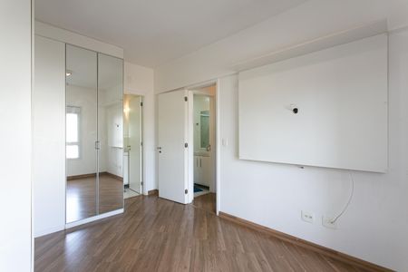 Apartamento à venda com 72m², 2 quartos e 2 vagasSuíte