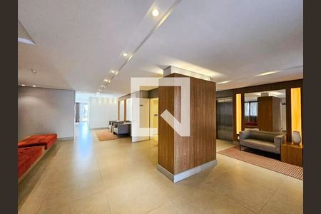 Apartamento à venda com 72m², 2 quartos e 2 vagasÁrea comum - Hall