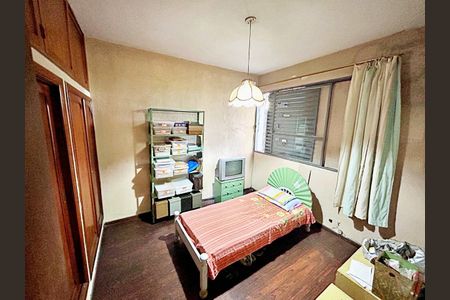 Casa à venda com 450m², 6 quartos e 4 vagas