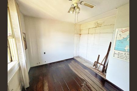 Casa à venda com 450m², 6 quartos e 4 vagas