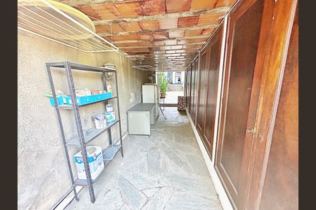 Casa à venda com 450m², 6 quartos e 4 vagas