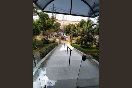 Apartamento à venda com 98m², 2 quartos e 1 vaga