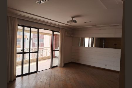 Apartamento à venda com 165m², 4 quartos e 4 vagas