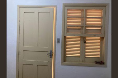 Casa à venda com 150m², 2 quartos e 1 vaga