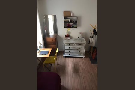 Casa à venda com 160m², 4 quartos e 2 vagas