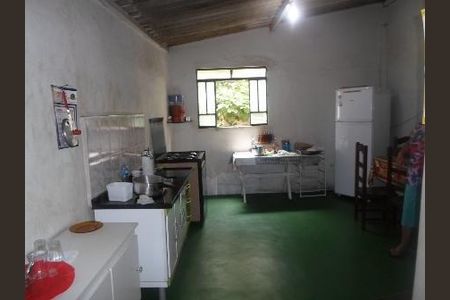 Casa à venda com 300m², 3 quartos e sem vaga