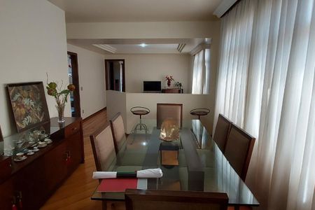 Apartamento à venda com 340m², 4 quartos e 2 vagas