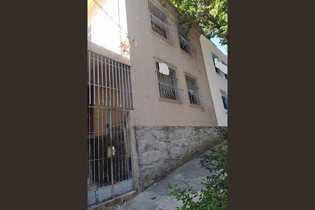 Casa à venda com 188m², 3 quartos e sem vaga