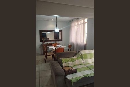 Apartamento à venda com 131m², 3 quartos e 1 vaga