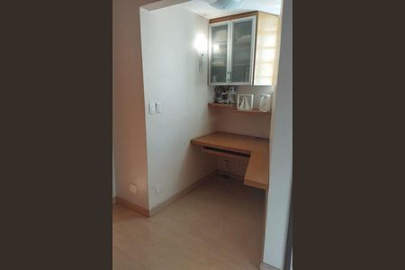 Apartamento à venda com 131m², 3 quartos e 1 vaga