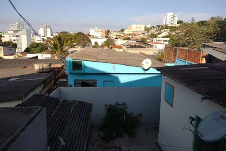 Casa à venda com 320m², 4 quartos e 2 vagas