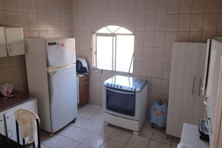 Casa à venda com 320m², 4 quartos e 2 vagas