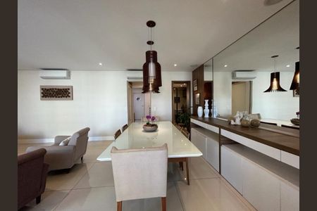 Apartamento à venda com 194m², 3 quartos e 3 vagas Apartamento à venda com 194m², 3 quartos e 3 vagasFoto 02