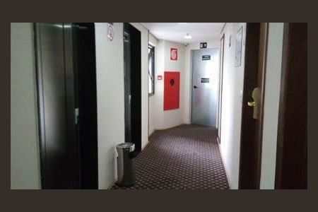 Apartamento à venda com 17m², 1 quarto e sem vaga