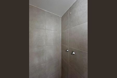 Apartamento à venda com 39m², 2 quartos e sem vaga Apartamento à venda com 39m², 2 quartos e sem vagaBanheiro