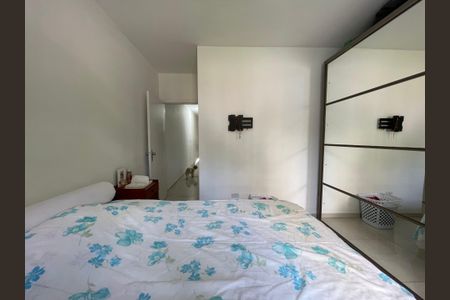 Casa à venda com 200m², 5 quartos e 2 vagas Casa à venda com 200m², 5 quartos e 2 vagasQuarto 3