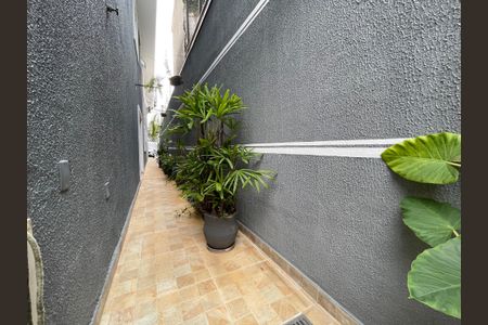 Casa à venda com 200m², 5 quartos e 2 vagas Casa à venda com 200m², 5 quartos e 2 vagasCorredor